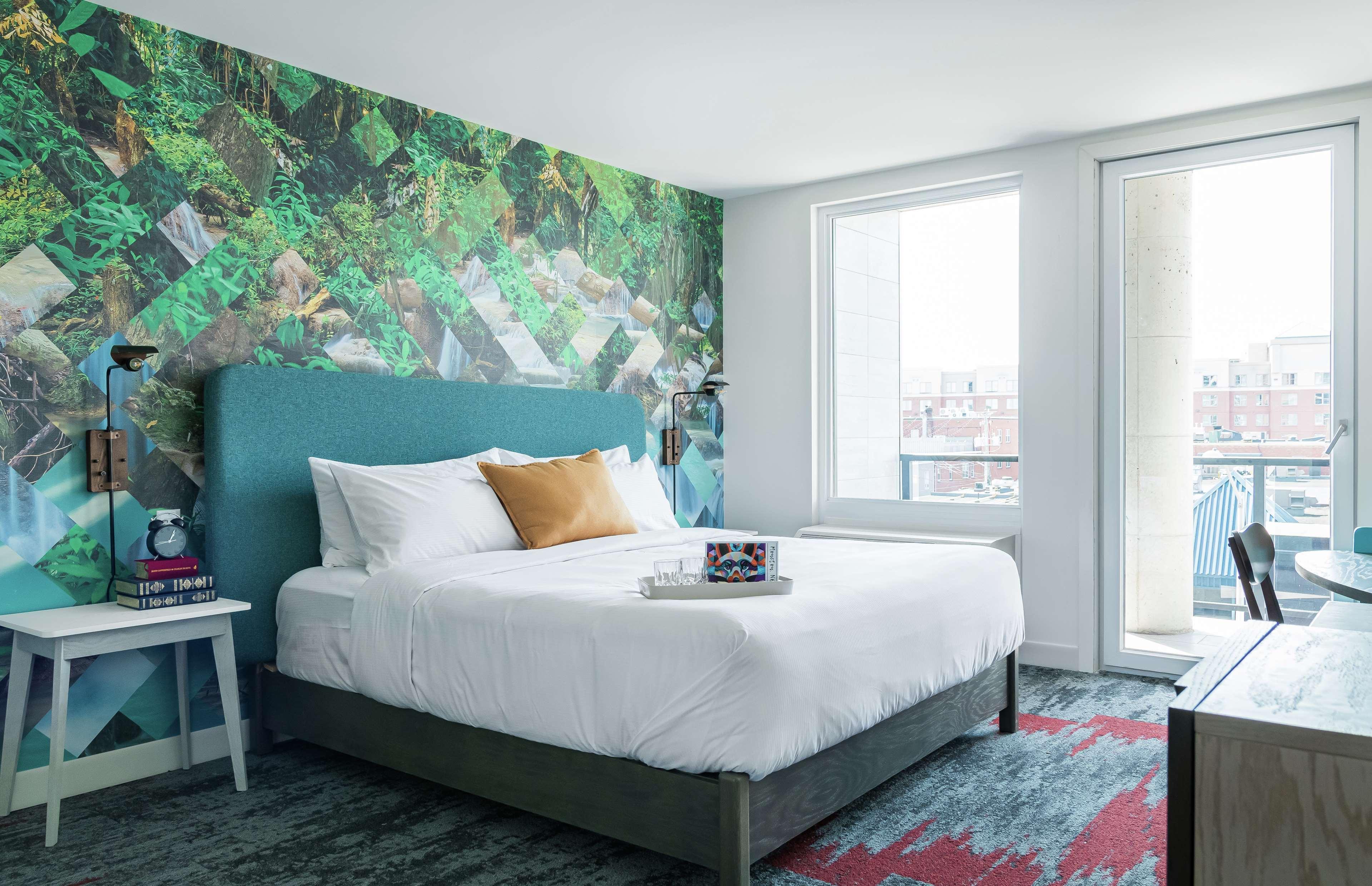 Canvas Moncton, Tapestry Collection By Hilton Экстерьер фото