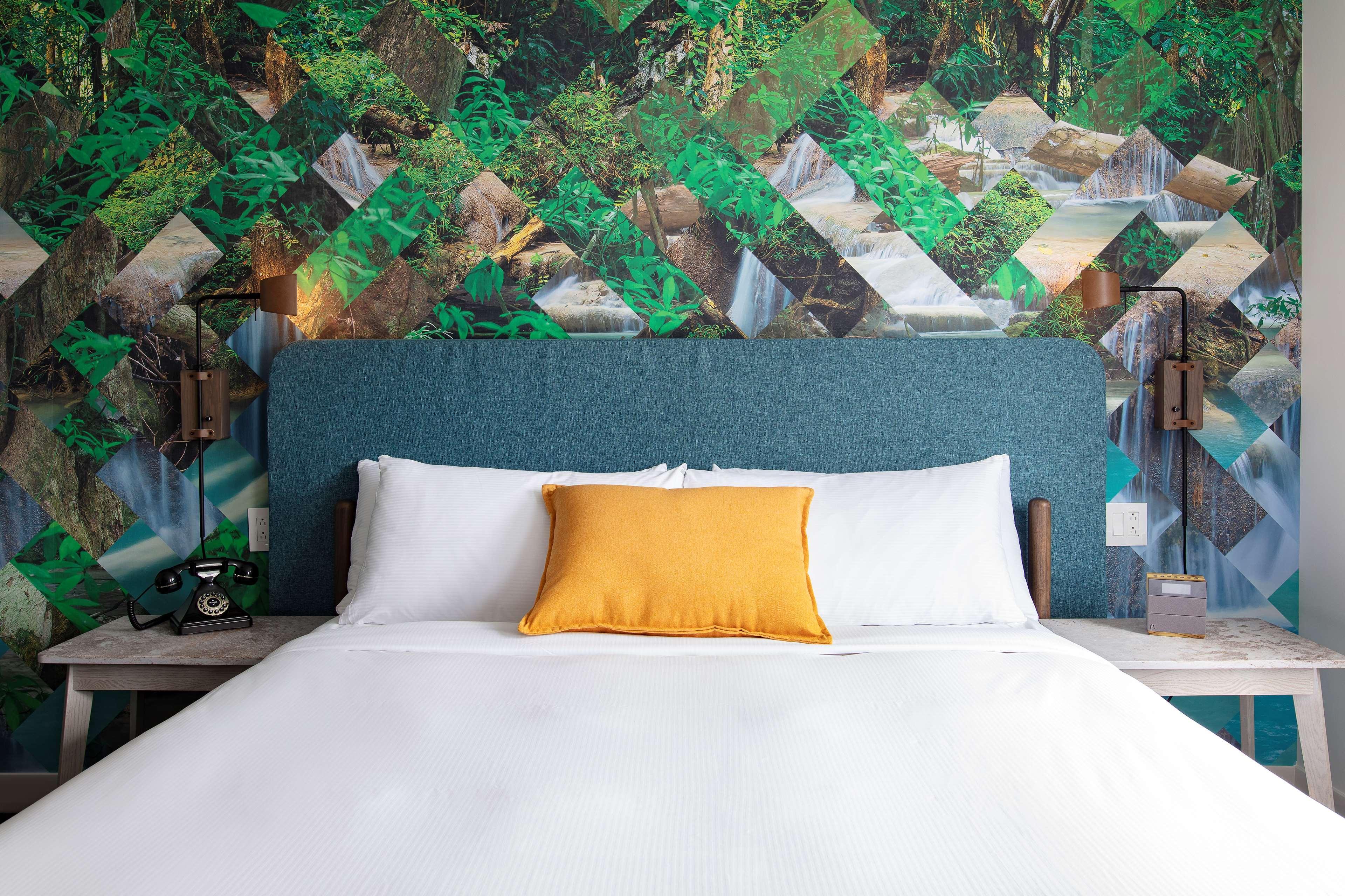 Canvas Moncton, Tapestry Collection By Hilton Экстерьер фото