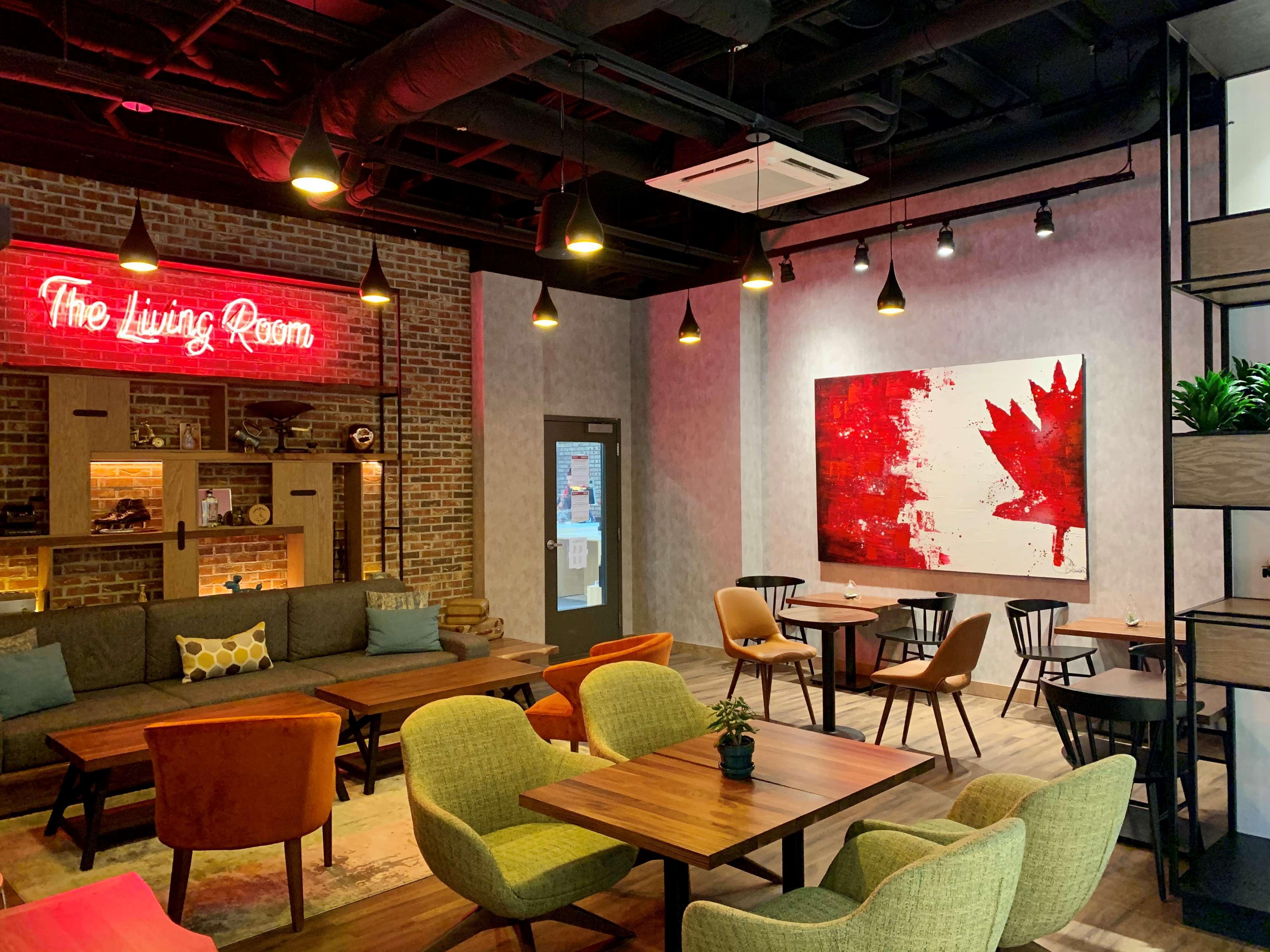 Canvas Moncton, Tapestry Collection By Hilton Экстерьер фото