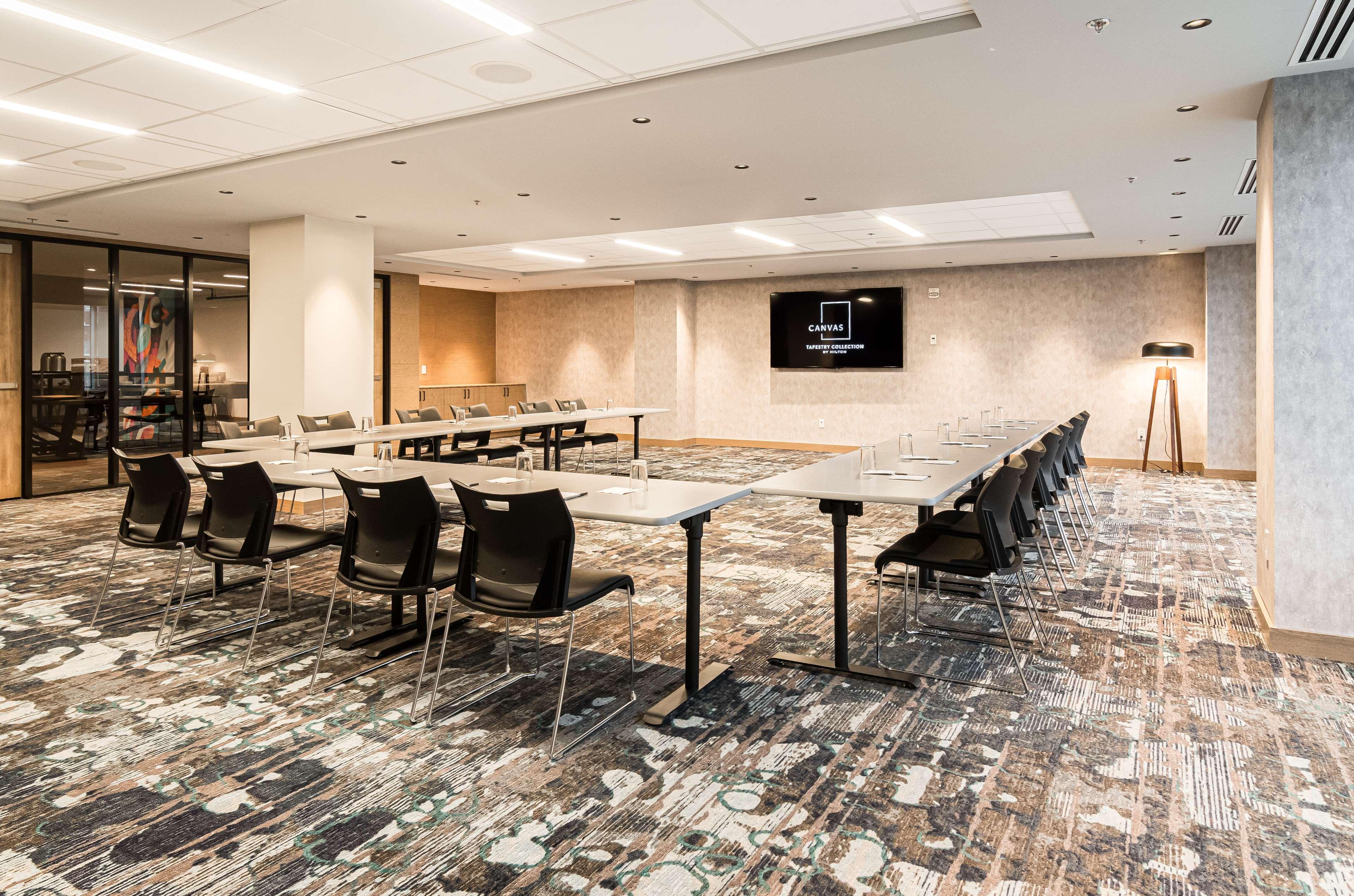 Canvas Moncton, Tapestry Collection By Hilton Экстерьер фото